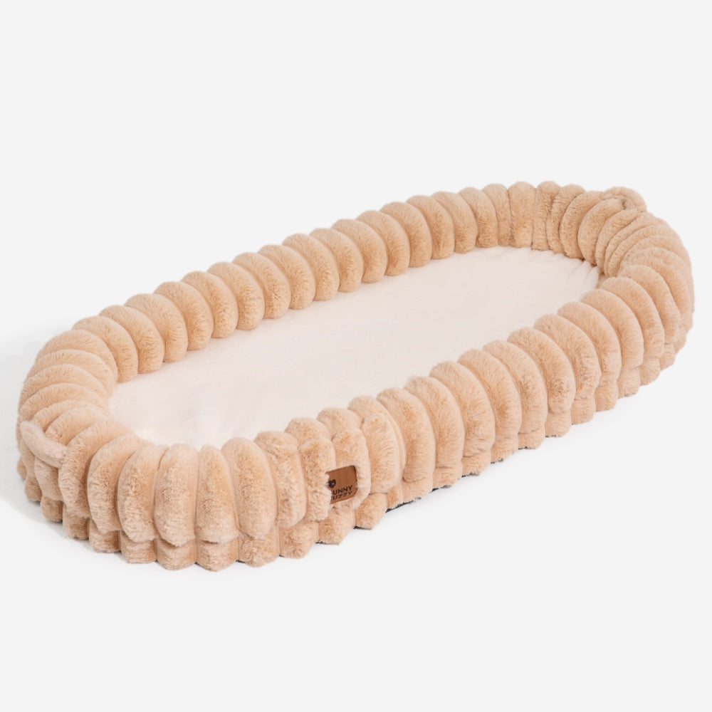 Cama de perros humanos de donas súper grandes y llenosas cremosas - Cuddle Cradle