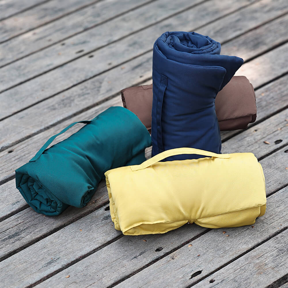 Alfombra de acampar para perros plegable para perros portátiles impermeables