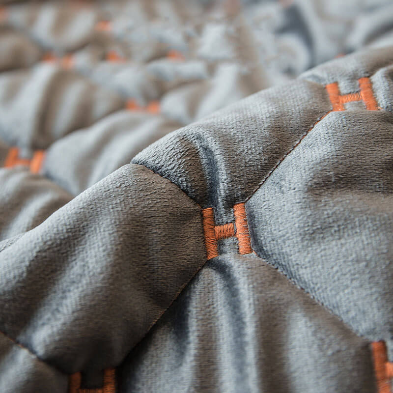 Cubierta de sofá de terciopelo acolchado de lujo