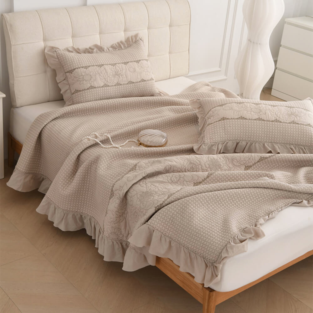 Ruffle Trim Soft Breathable Quilted Cotton Bedspread Set