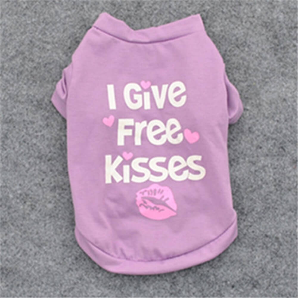 "I Give Free Kisses" Dog T-Shirt - Fun and Playful Pet Apparel