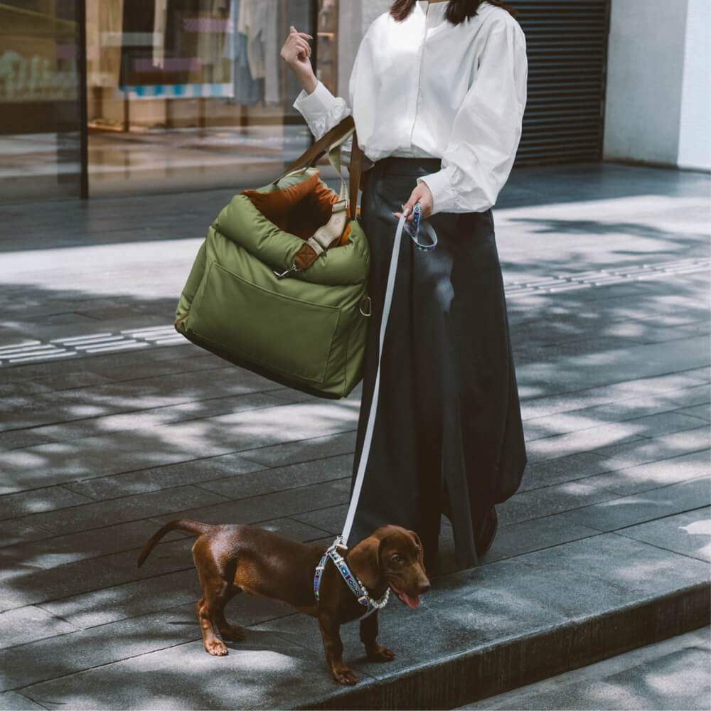 Cama elevadora para asiento de coche para perros de piel sintética de lujo - Urban Voyager