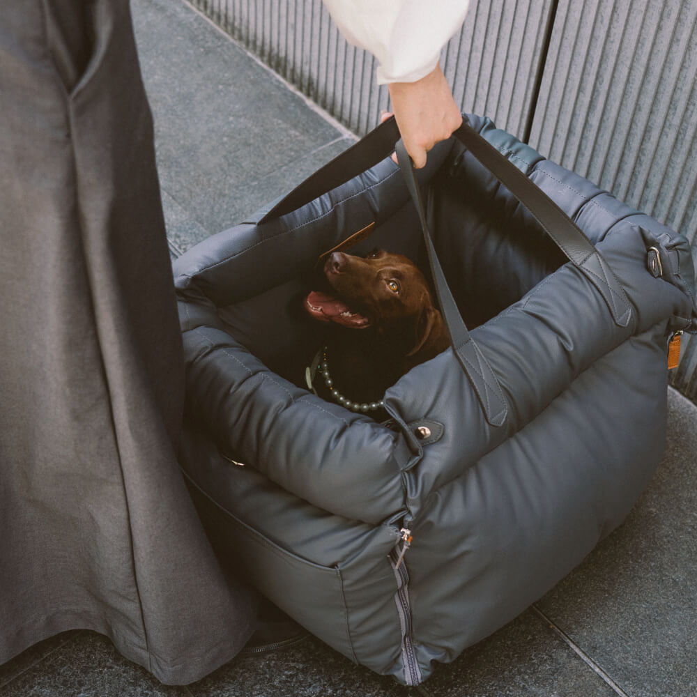 Cama elevadora para asiento de coche para perros de piel sintética de lujo - Urban Voyager