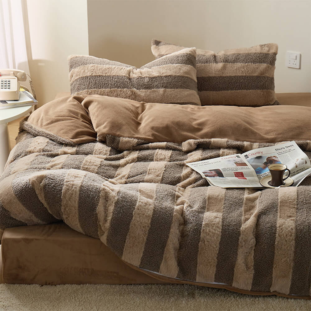 Dual-Sided Cozy Striped Bed Sheet Set