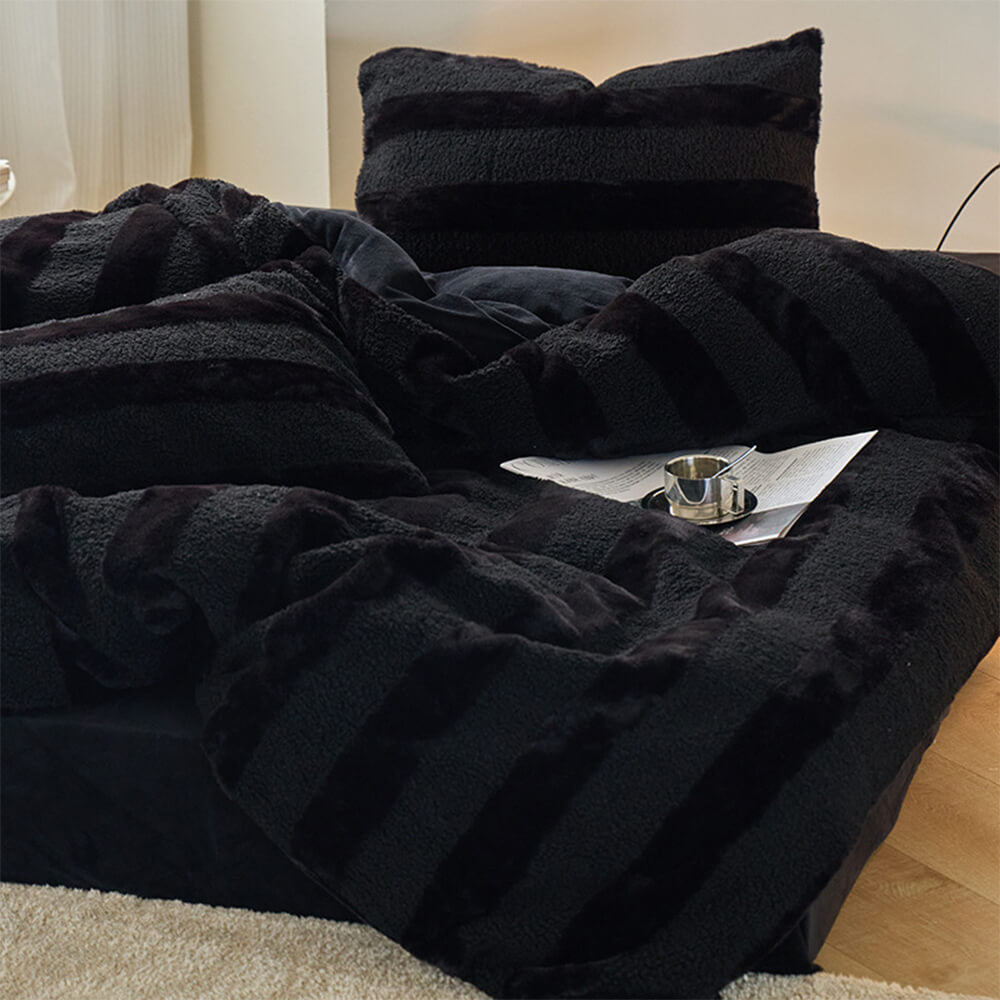 Dual-Sided Cozy Striped Bed Sheet Set