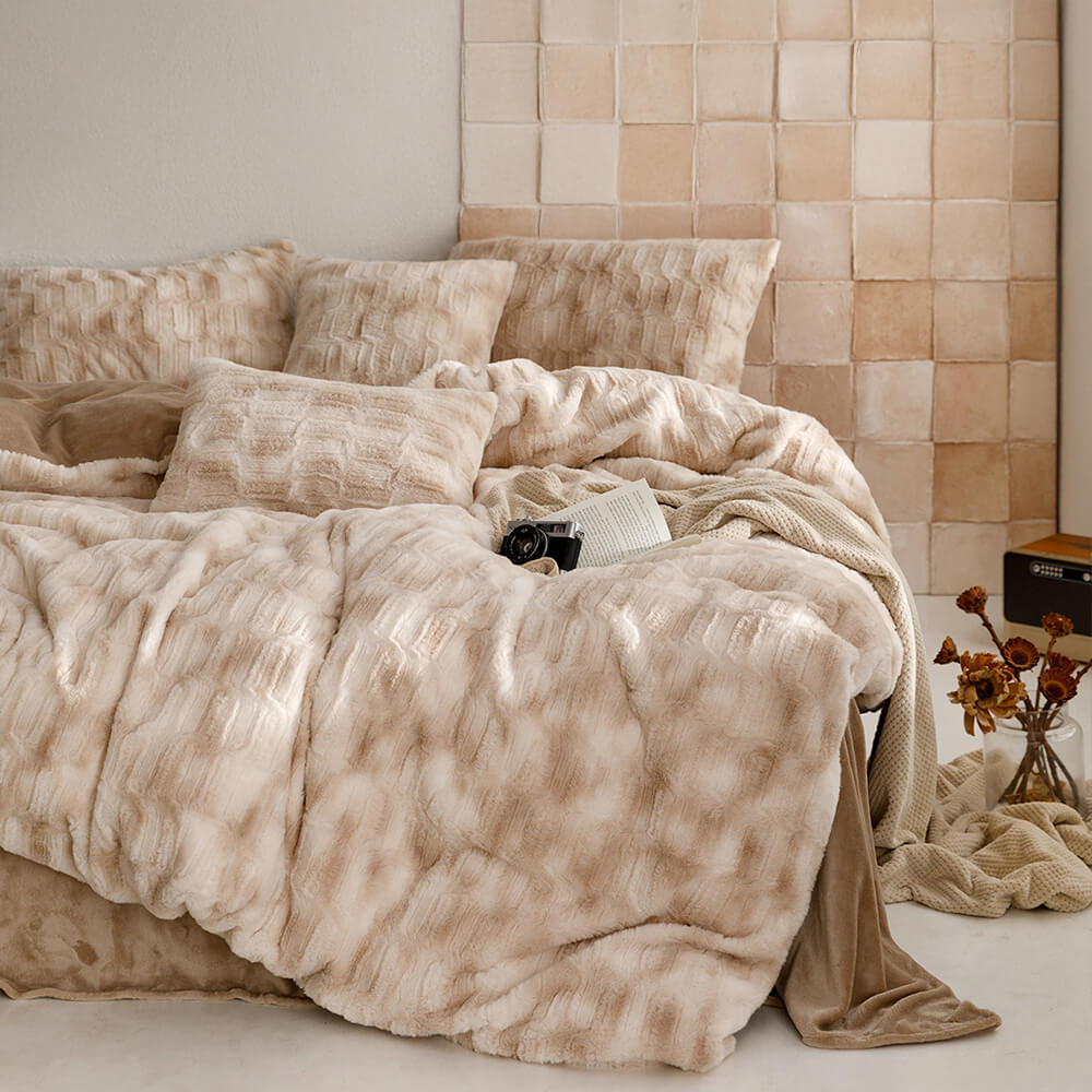 Cozy Faux Rabbit Fur Warm Textured Bed Sheet Set