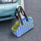 Bolsa de transporte de mascotas de viaje portátil de rayas con rayas con estilo para gatos y propietarios