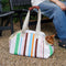 Bolsa de transporte de mascotas de viaje portátil de rayas con rayas con estilo para gatos y propietarios