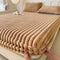 Stripe vertical Faux Faux Rabbit Fur Cattress Protector Inscribido Hoja