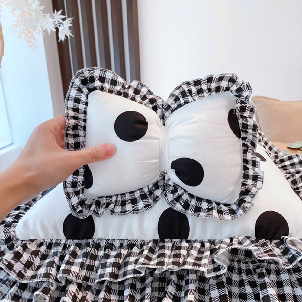 Cute Princess Ruffle Trim Removable Oval Cushion Dog Bed