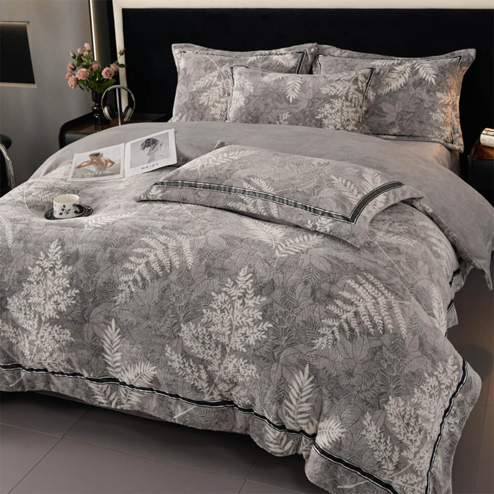 Premium Soft 3D Floral Trimmed Milk Velvet Bed Sheet Set