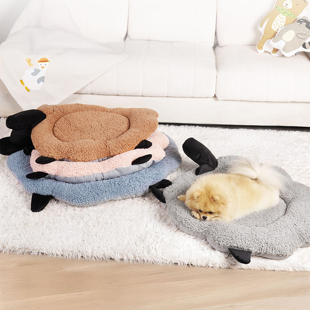 Sheep Shaped Cotton Velvet Warm Multi-Functional Dog & Cat Mat