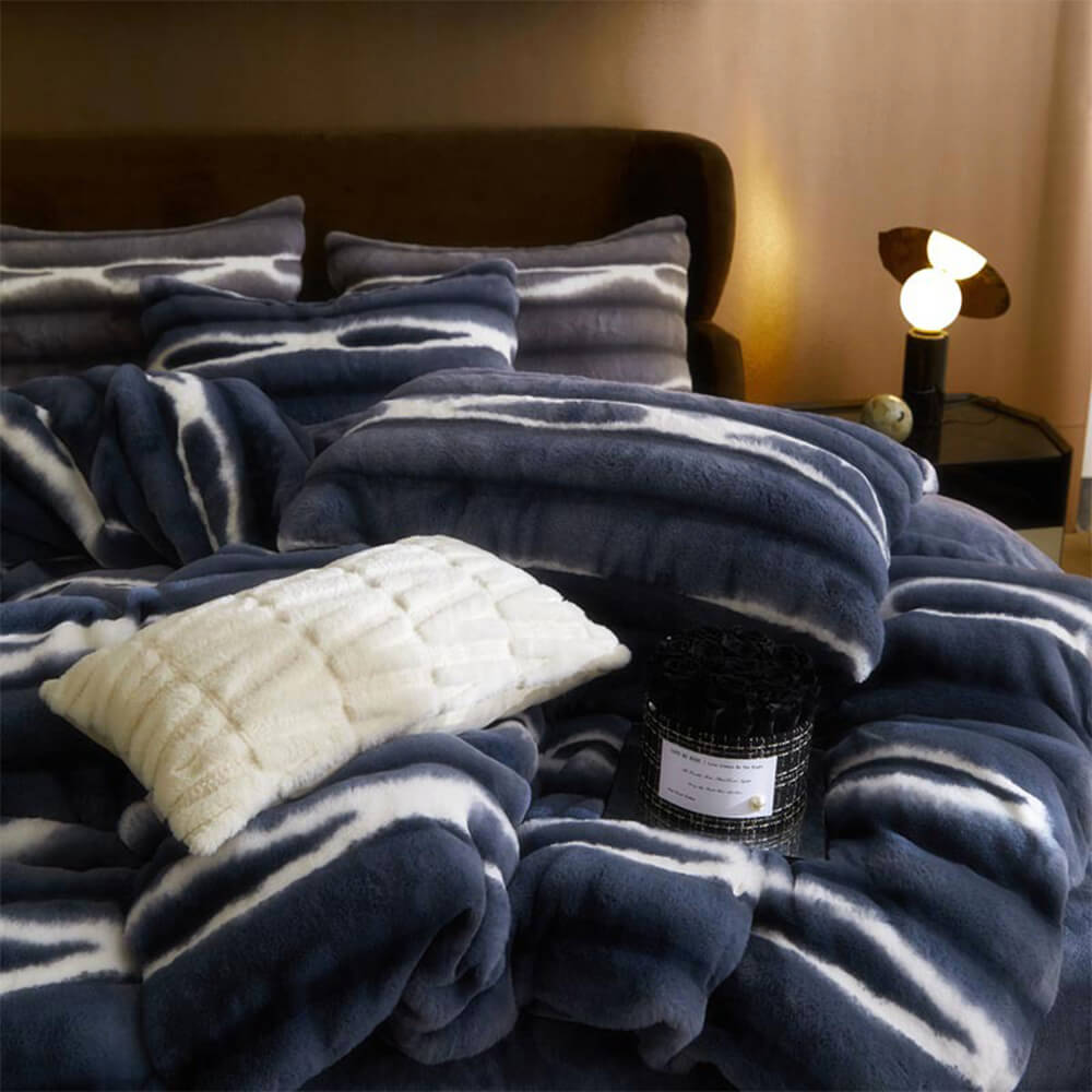 Wave Bubble Design Warm Eco-Friendly Faux Fur Bed Sheet Set