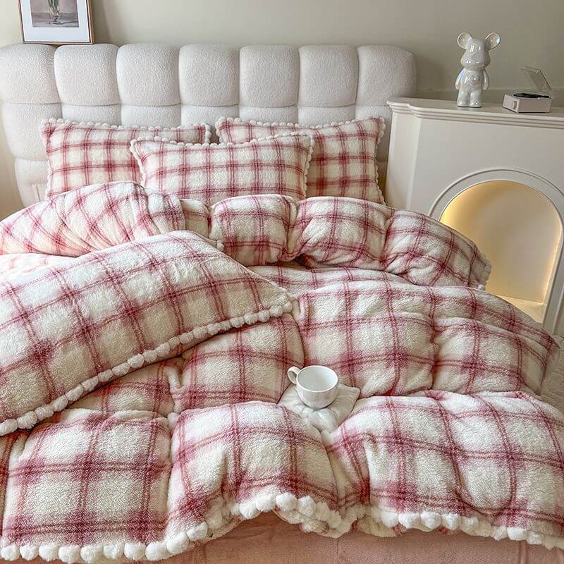 Trendy Fluffy Plaid Soft Plush Bed Sheet Set