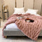 Super Soft Faux Fur & Velvet Luxury Pet Shrow Maneta humana